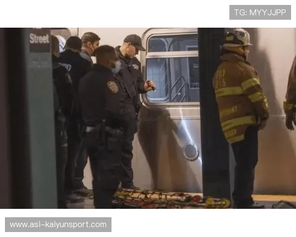 华裔母亲目睹儿子氧舱爆炸身亡，试图救人失败——在悲痛里寻找更安全的明天