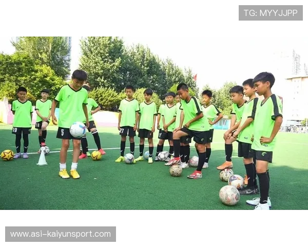 青训是否支持技术风格个性发展的纵向分级通道，青训概念