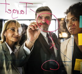 开云体育官方网站登陆-《英雄联盟》新英雄“风暴之主”预告片发布,期待值炸裂